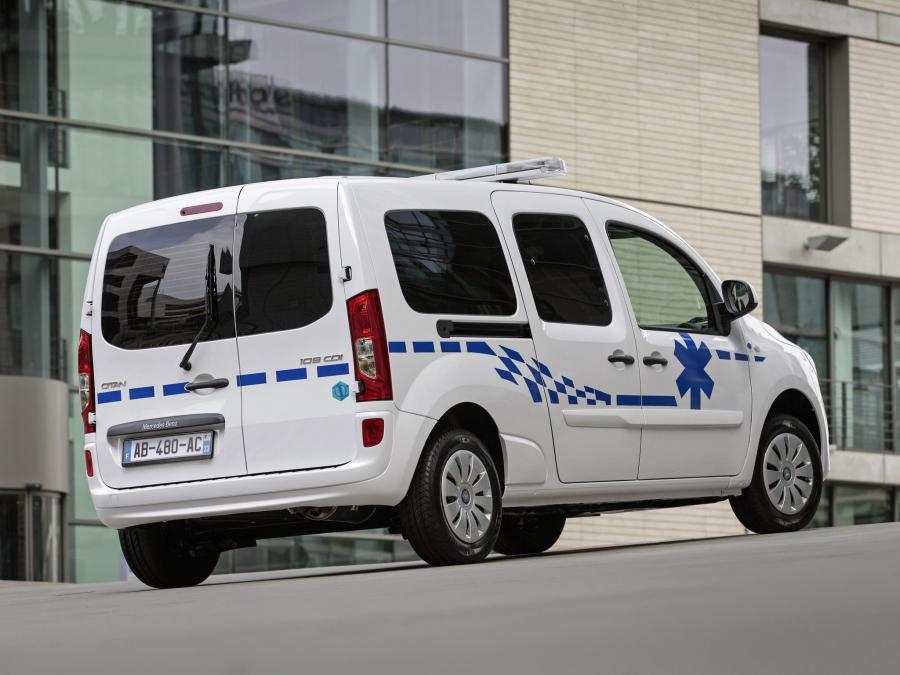  Mercedes-Benz Citan Ambulance 2013 года  (фото 3 из 5)